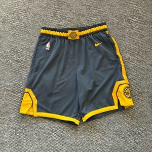 The Bat edition basketball short, official NBA